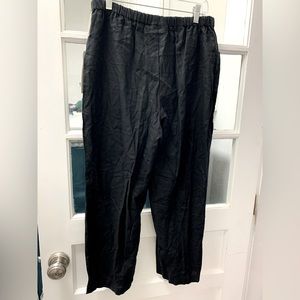 Women’s French Laundry light weight stretch pants. Medium. Linen. New with tags.